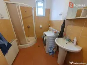 Casa individuala cu 6 camere, garaj si teren de 500 mp - zon 