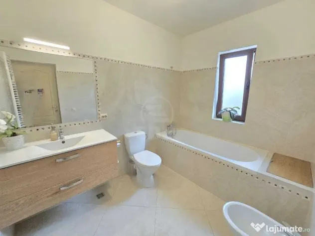 Vanzare Casa 4 camere; 118 mp; 2 bai, Narciselor - Floresti (Cluj)