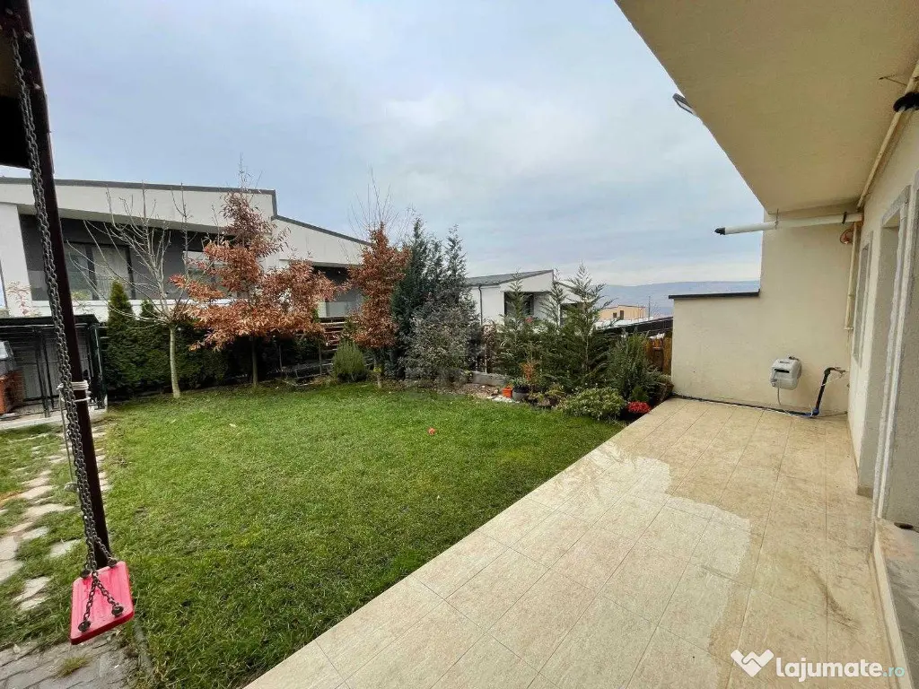Vanzare Casa 4 camere; 118 mp; 2 bai, Narciselor - Floresti (Cluj)