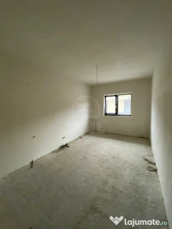 Vanzare Casa 5 camere; 150 mp; 3 bai , Subcetate - Floresti (Cluj)