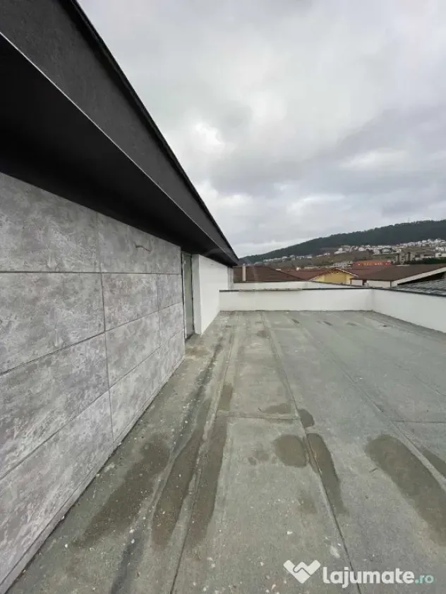 Vanzare Casa 5 camere; 150 mp; 3 bai , Subcetate - Floresti (Cluj)