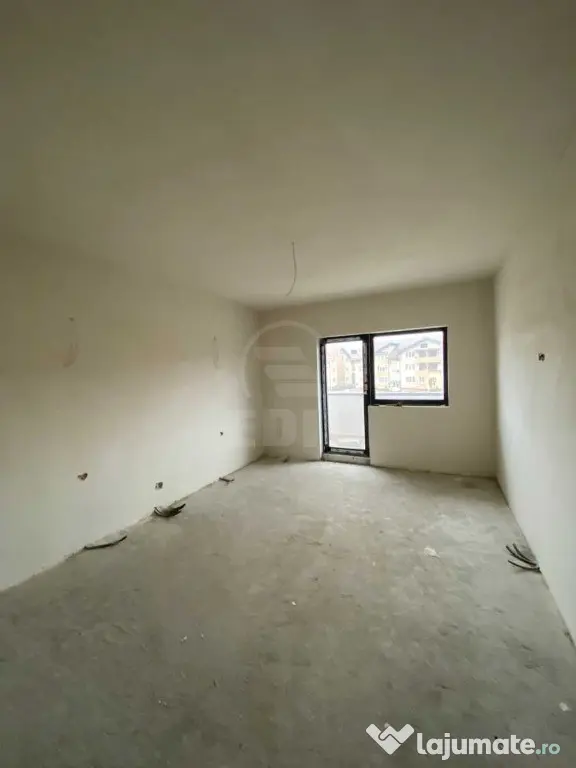 Vanzare Casa 5 camere; 150 mp; 3 bai , Subcetate - Floresti (Cluj)