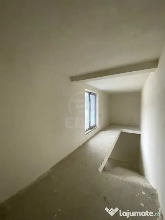 Vanzare Casa 5 camere; 150 mp; 3 bai , Subcetate - Floresti (Cluj)