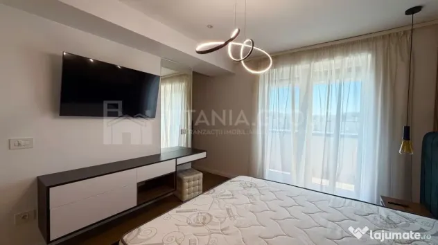 Penthouse cu 4 camere, terasă de 57 mp, priveliște - Kasper Coresi - Brasov (Brasov)