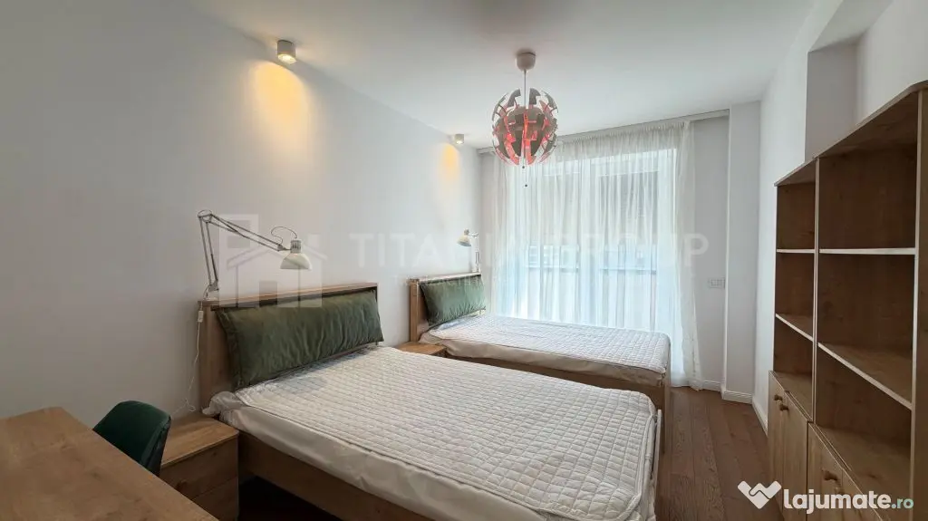 Penthouse cu 4 camere, terasă de 57 mp, priveliște - Kasper Coresi - Brasov (Brasov)