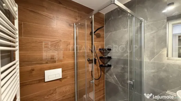 Penthouse cu 4 camere, terasă de 57 mp, priveliște - Kasper Coresi - Brasov (Brasov)