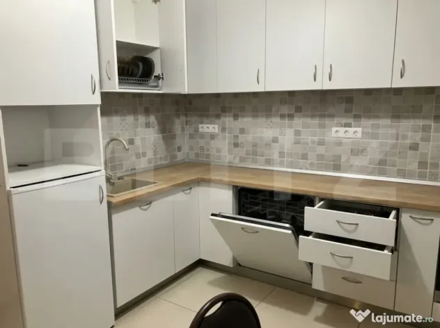 Oportunitate, apartament 2 camere, complet renovat, zona: Ce - Cluj-Napoca (Cluj)