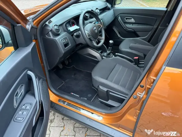 Dacia Duster , fabr 2019, motor 1.3 benzină 130 CP, 53900 km - Oradea (Bihor)