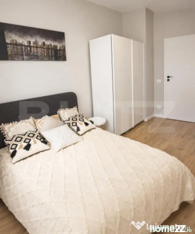 Apartament 3 camere de vânzare, zona Oneștilor, Oradea - Oradea (Bihor)