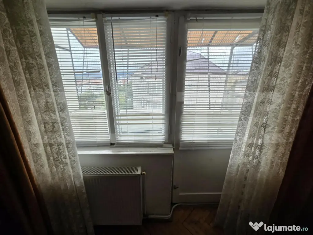 Apartament de vânzare cu 3 camere, Dva. Nord - Zalău - Zalau (Salaj)
