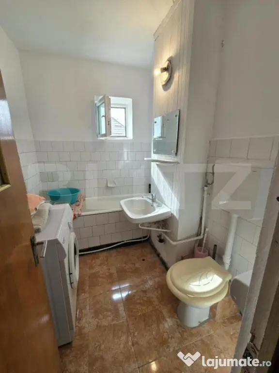 Apartament de vânzare cu 3 camere, Dva. Nord - Zalău - Zalau (Salaj)