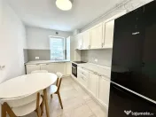Apartament decomandat 3 cam, Coresi Kasper 