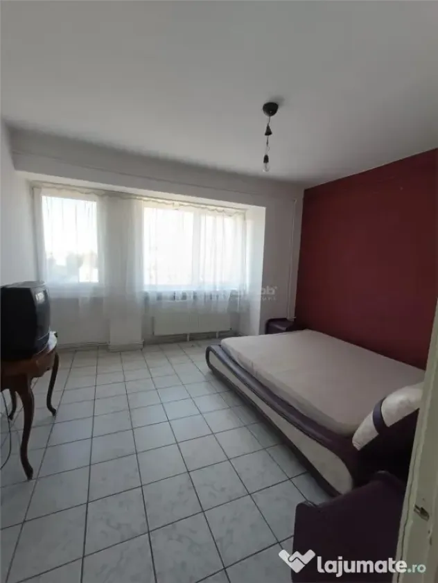 Vand apartament 2 camere Ultracentral-Mercur - Ploiesti (Prahova)