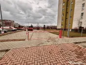 Spatiu Comercial Avantgarden, 24 parcari si curte 900mp, in 