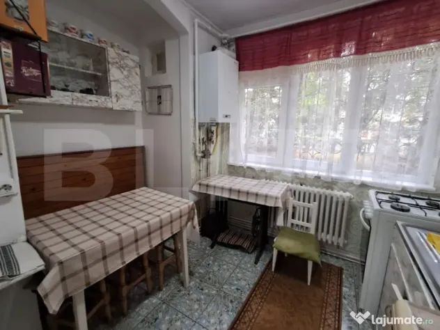 Apartament 3 camere de închiriat | 72 mp | Parter | Balcon - Targu Mures (Mures)