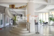 Spații de birouri de închiriat , Business Center – zonă semicentrală 