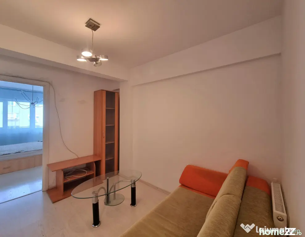 Ultracentral- Apartament 2 camere- mobilat-utilat- etaj inte - Bacau (Bacau)