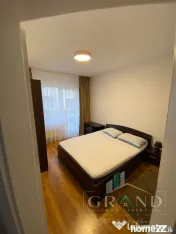 Apartament 3 camere de vanzare , Sesul de Sus, Floresti. 
