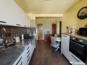 Apartament 4 camere, Sectorul 4/Izvorul Rece, 2 bai, 2 balcoane 