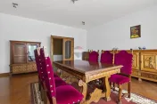 Casă 5 dormitoare si teren 725 mp de închiriat în zona Gradiste 