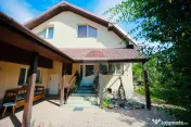 De vânzare casă cu 3 corpuri de clădire și teren de 771 mp, Sântandrei 