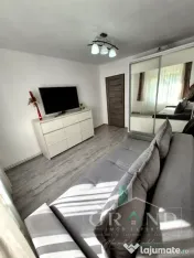 3 CAMERE | RENOVAT | PARTER ÎNALT | 2 BOXE | MĂNĂȘTUR– 
