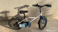 Vând bicicletă pentru copii B'TWIN 