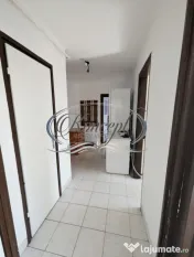 2 camere decomandat, zona Dacia 