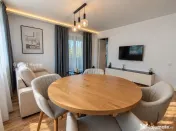 Apartament 3 camere | Piața Victoriei - Central District Cu