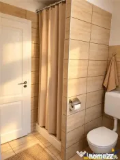 De inchiriat un spatiu de 99 mp, Central, Brasov: rezidenti 