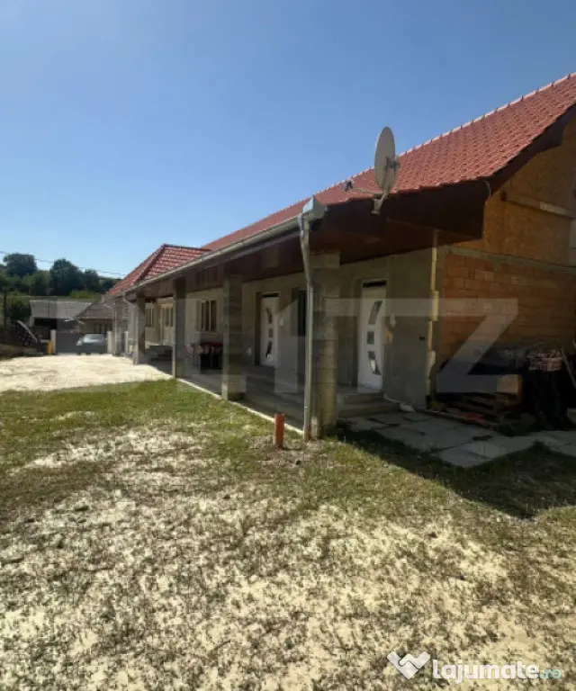 Casă individuală 338,95 mp utili, teren 1.810 mp – Crist - Cristesti (Mures)