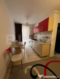 Garsoniera decomandata, 37 mp, balcon, zona strazii Porii