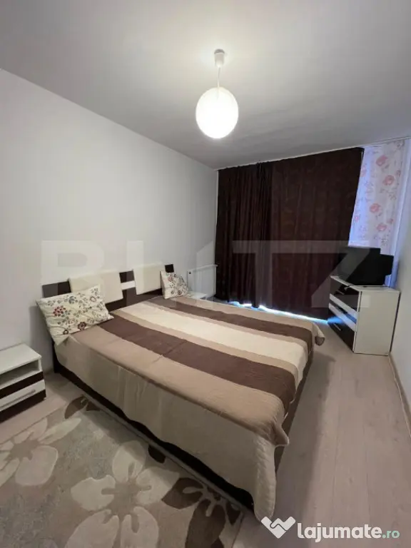 Garsoniera decomandata, 37 mp, balcon, zona strazii Porii - Floresti (Cluj)