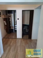 Cora, Bratianu, de inchiriat apartament 3 camere, mobilat, gaze