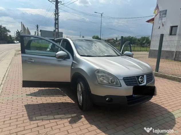 MASINA Nissan Qashqai 2007