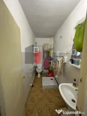 Apartament in casa zona 13 septembrie 