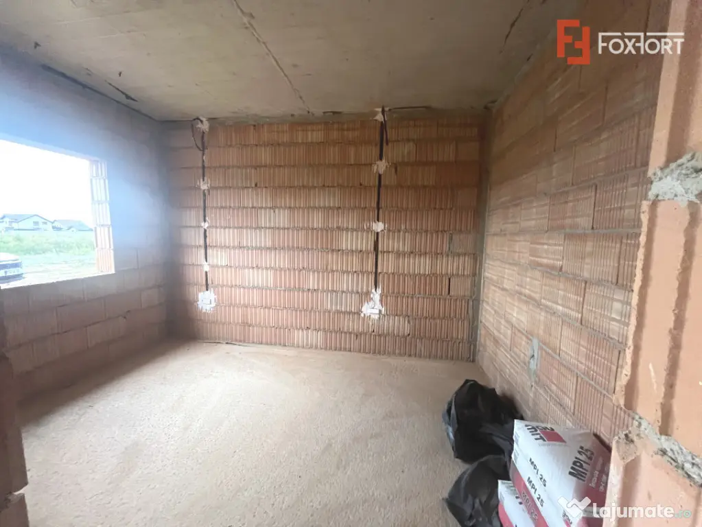 Duplex cu 3 camere si teren de 318 mp - Mosnita Noua - Mosnita Noua (Timis)