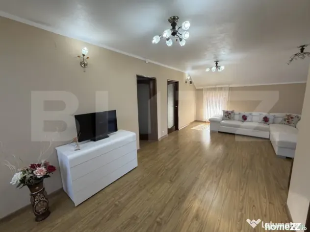 Casa de vanzare in suprafat de 180 mp cu 800 mp teren, loc.
