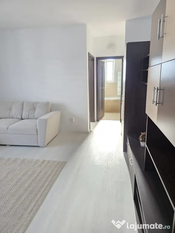 Proprietar, inchiriez apartament 2 camere