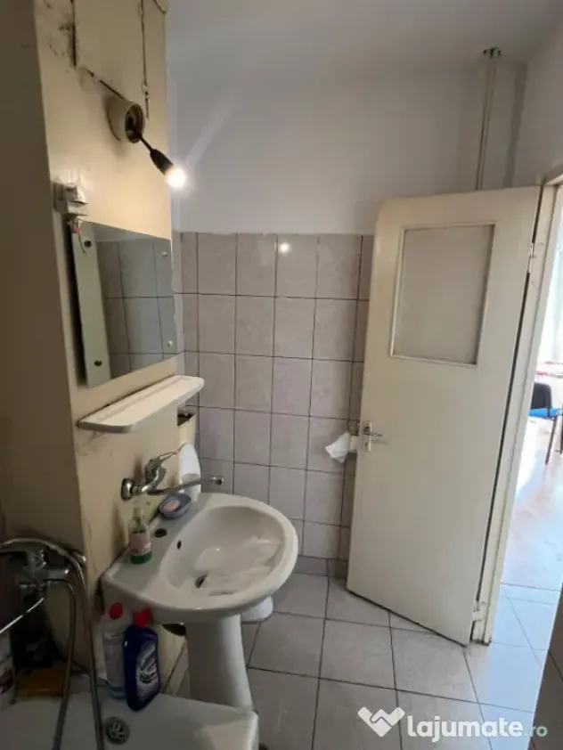 Apartament 2 camere, zona Spital - Craiova (Dolj)