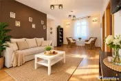 Casa cu 3 apartamente independente, locatie premium, aria Bi 