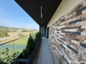 Casă individuală de lux cu piscină și teren generos de 1 