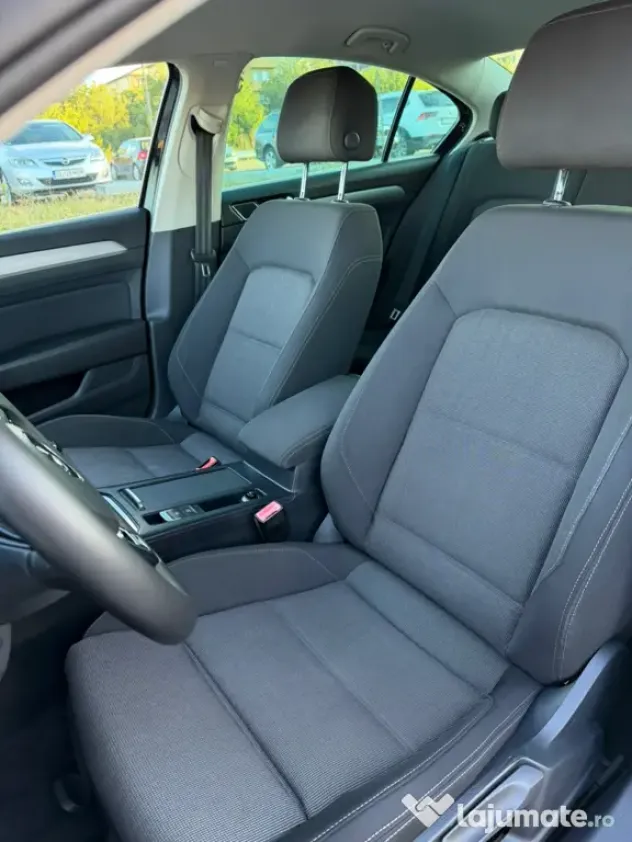 Vw passat b8 1.4 tsi 150cp 2015 euro 6 full led navi
