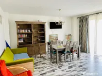 Proprietar – Vând apartament 3 camere în Găvana Platou
