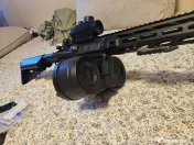 Încărcător tip "drum mag" pentru M4 airsoft 