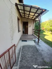 Casa 3 camere 150 mp si teren 550 mp in Luna de sus