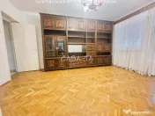 Apartament 3 camere, situat în Târgu Jiu, Str. Nicolae Bă