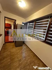 De inchiriat 2 cam Drumul Fermei la 10 minute de metrou 