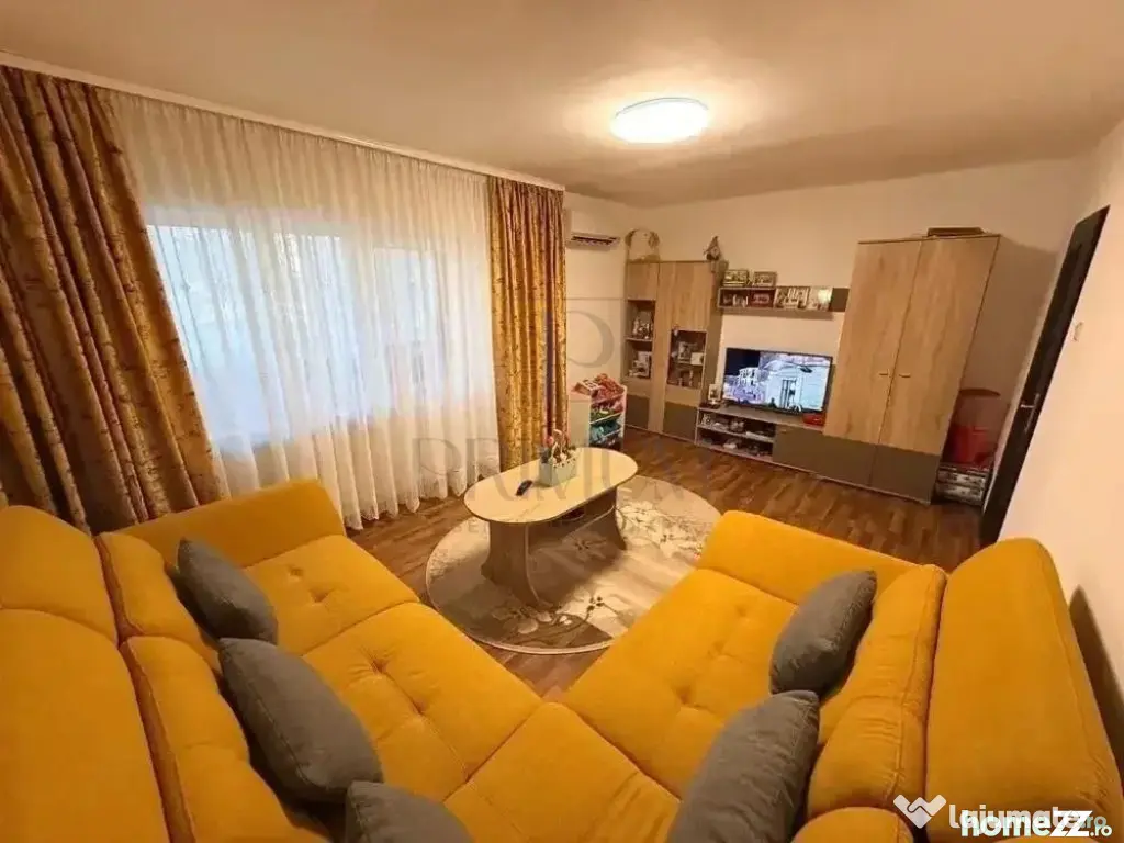 Lipovei - 2 Camere - Etaj 1 - Renovat - Centrala proprie - S - Timisoara (Timis)