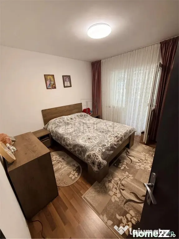 Lipovei - 2 Camere - Etaj 1 - Renovat - Centrala proprie - S - Timisoara (Timis)